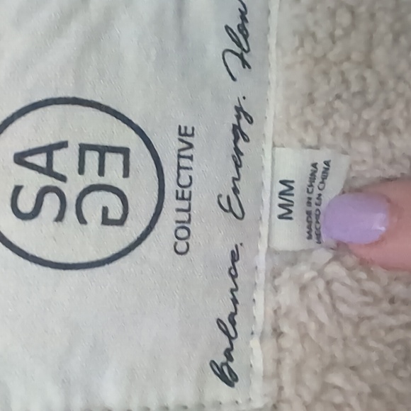 Women's blue plaid Fleece-lined Shacket - Picture 3 of 4